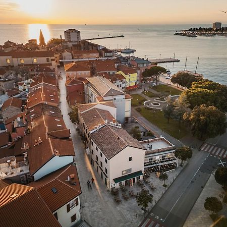 Vinea Apartmani Umag, Ulica G Garibaldia 2 Exteriör bild