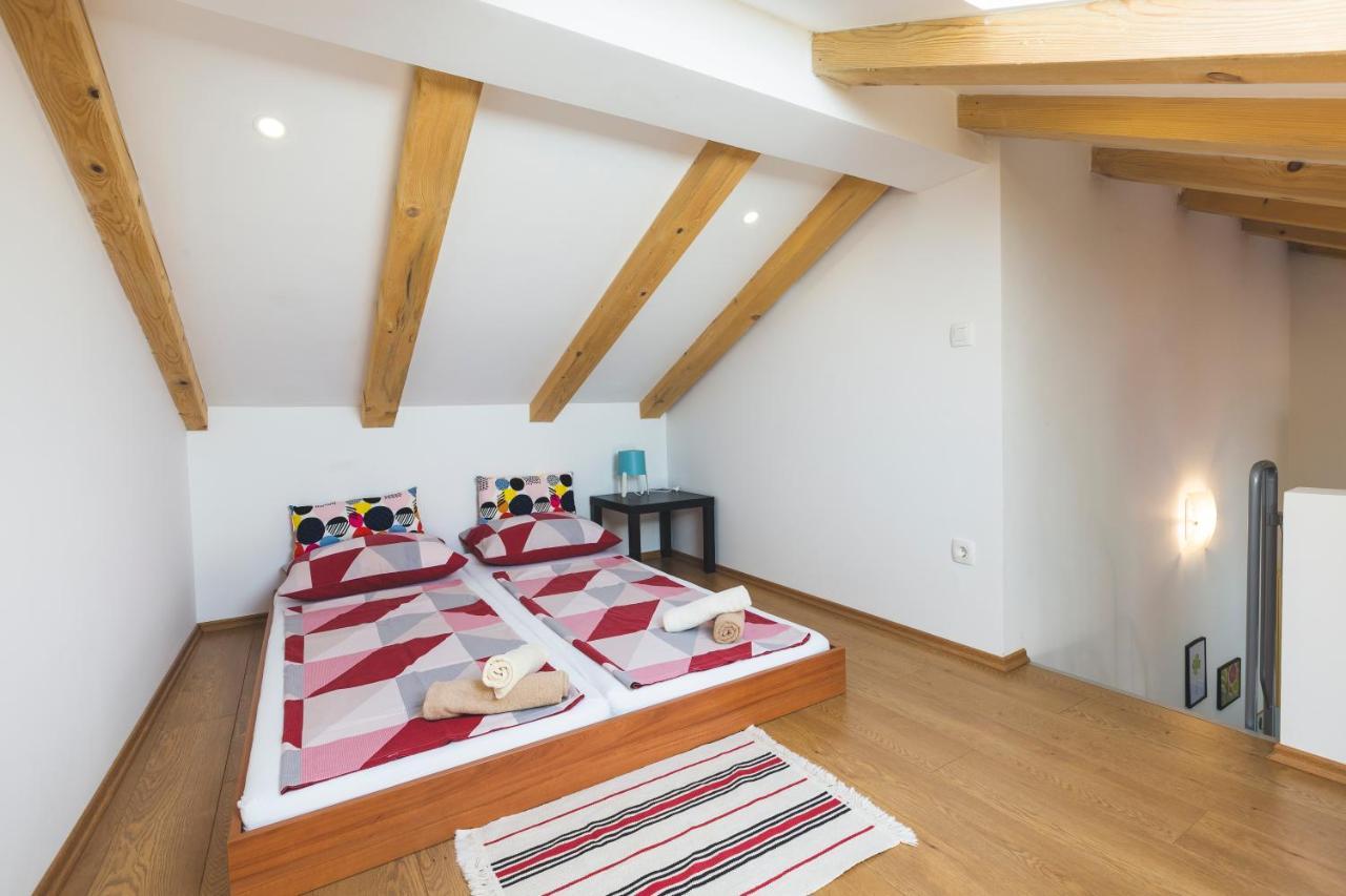 Vinea Apartmani Umag, Ulica G Garibaldia 2 Exteriör bild