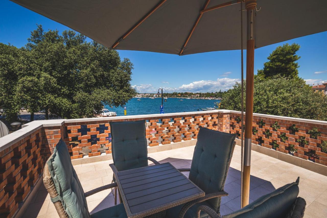 Vinea Apartmani Umag, Ulica G Garibaldia 2 Exteriör bild