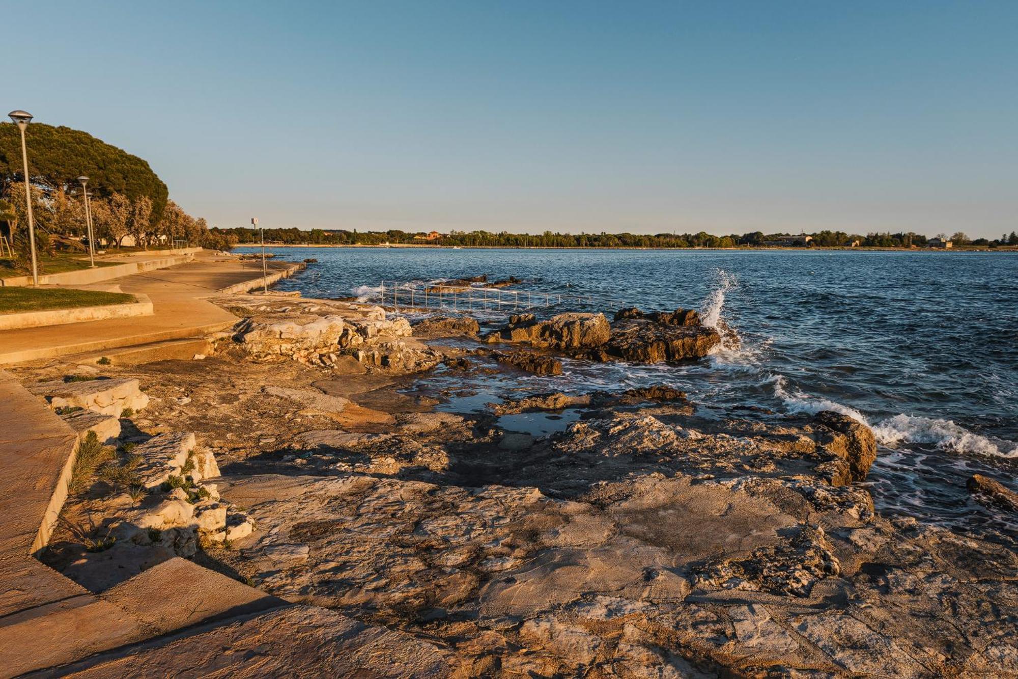 Vinea Apartmani Umag, Ulica G Garibaldia 2 Exteriör bild